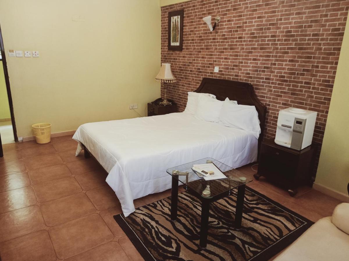 Osy Grand Hotel Moshi Kilimanjaro Tanzania Extérieur photo