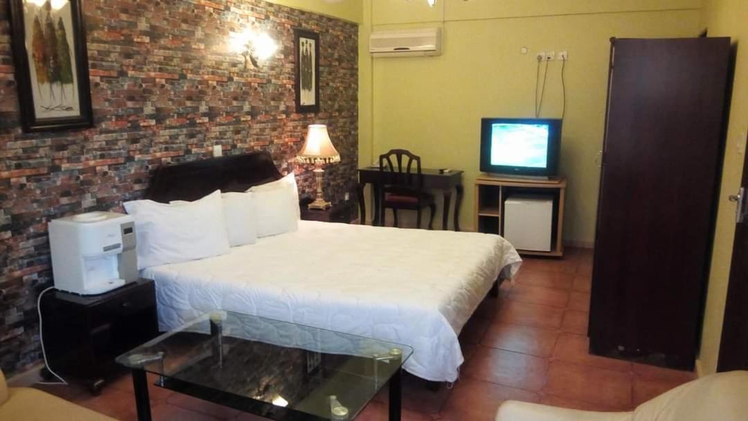 Osy Grand Hotel Moshi Kilimanjaro Tanzania Extérieur photo